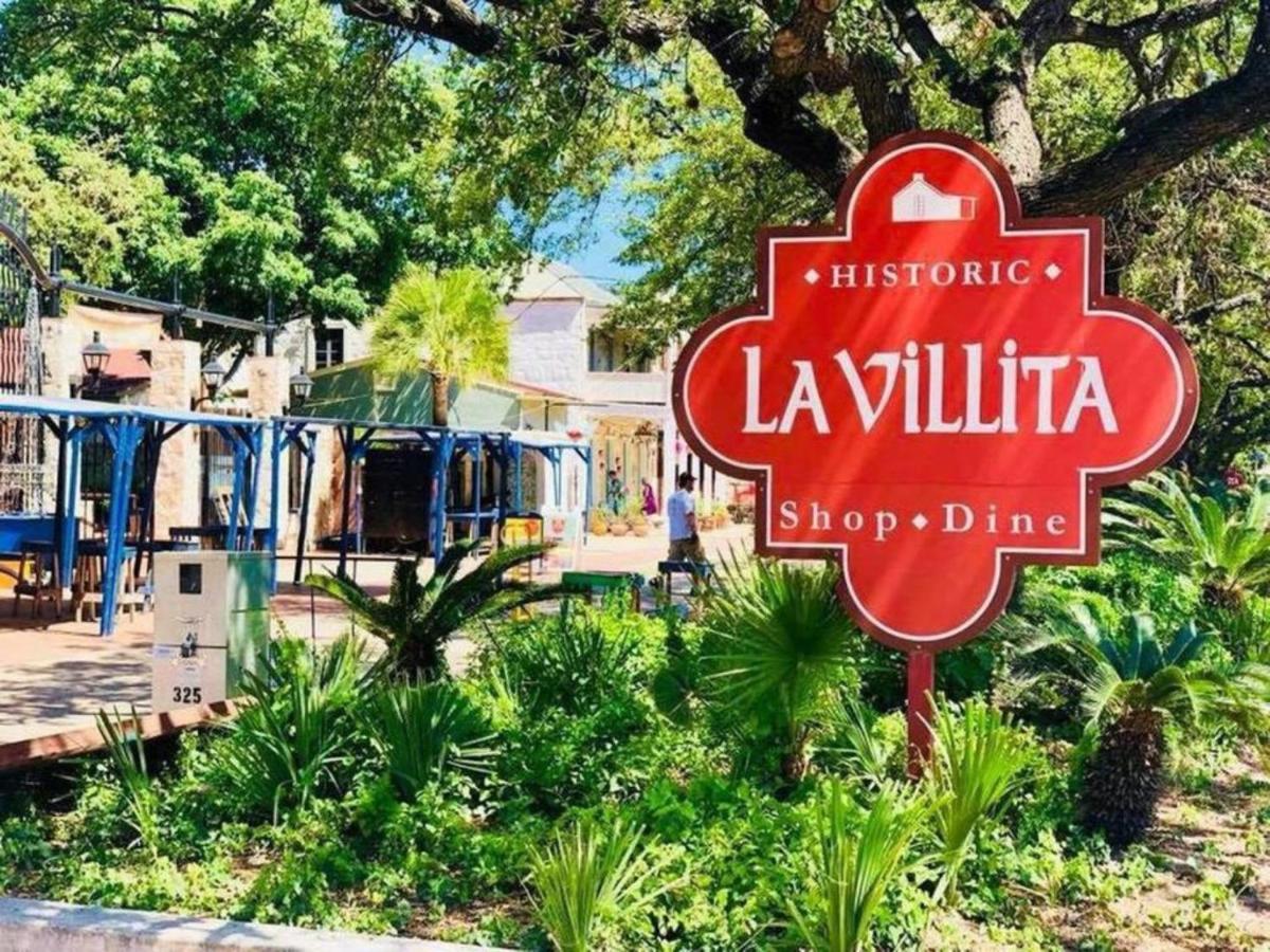 Stylish 4 Br2Ba Renovated Home Near Downtown San Antonio Bagian luar foto