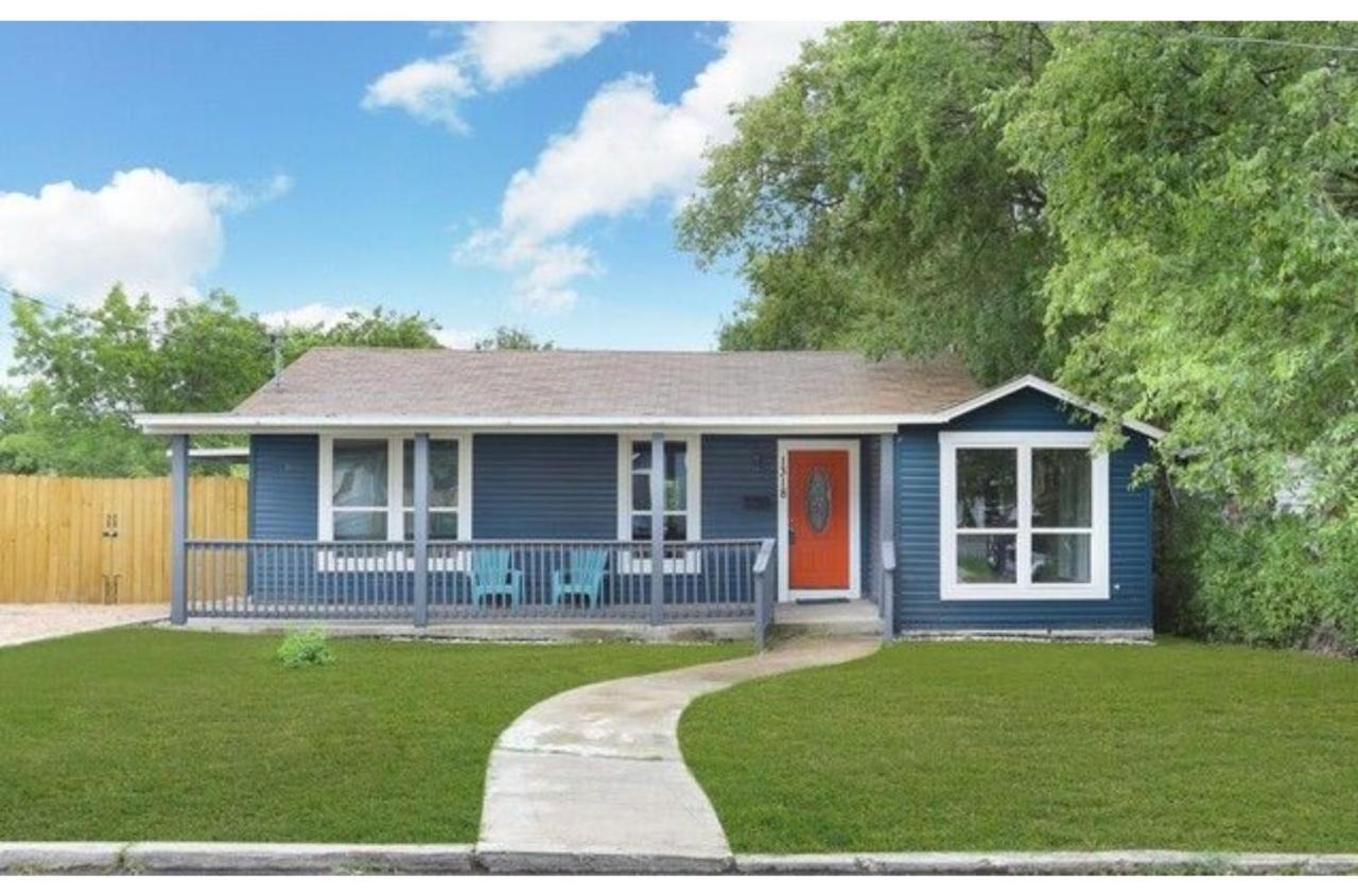 Stylish 4 Br2Ba Renovated Home Near Downtown San Antonio Bagian luar foto